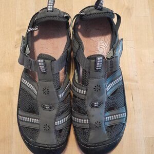 J Sport Sandal sz 8.5